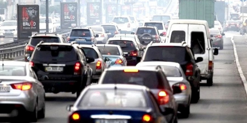 Економія часу та грошей. В Україні спростили реєстрацію нових автомобілів