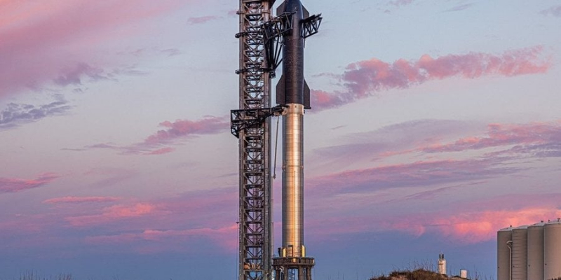 Майже як Арестович. Ілон Маск укотре анонсував швидкий запуск Starship
