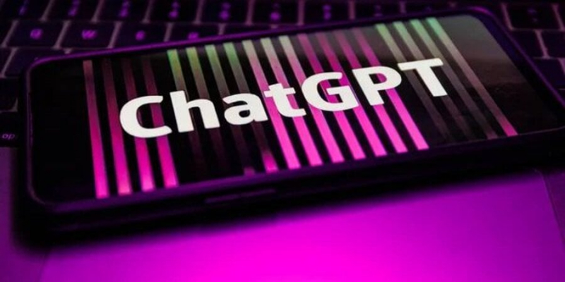 В Україні поки що недоступне. Усього за шість днів застосунок OpenAI ChatGPT завантажили понад 500 000 разів